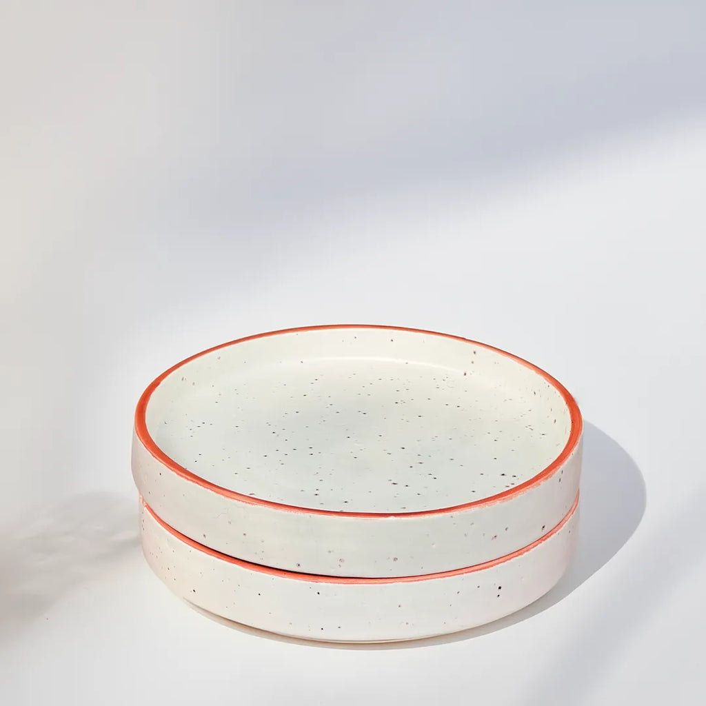 Stackable Fleckstone Quarter Plates