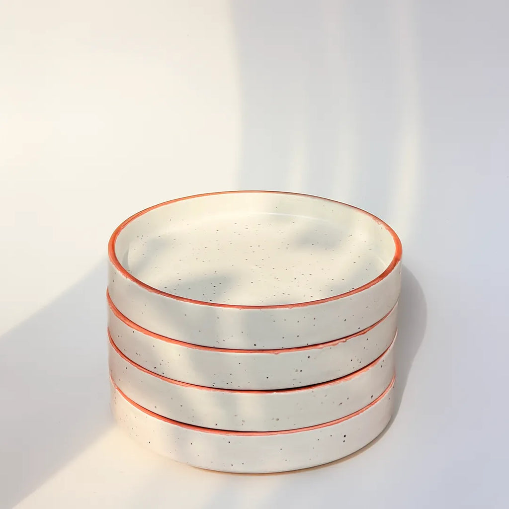 Stackable Fleckstone Quarter Plates