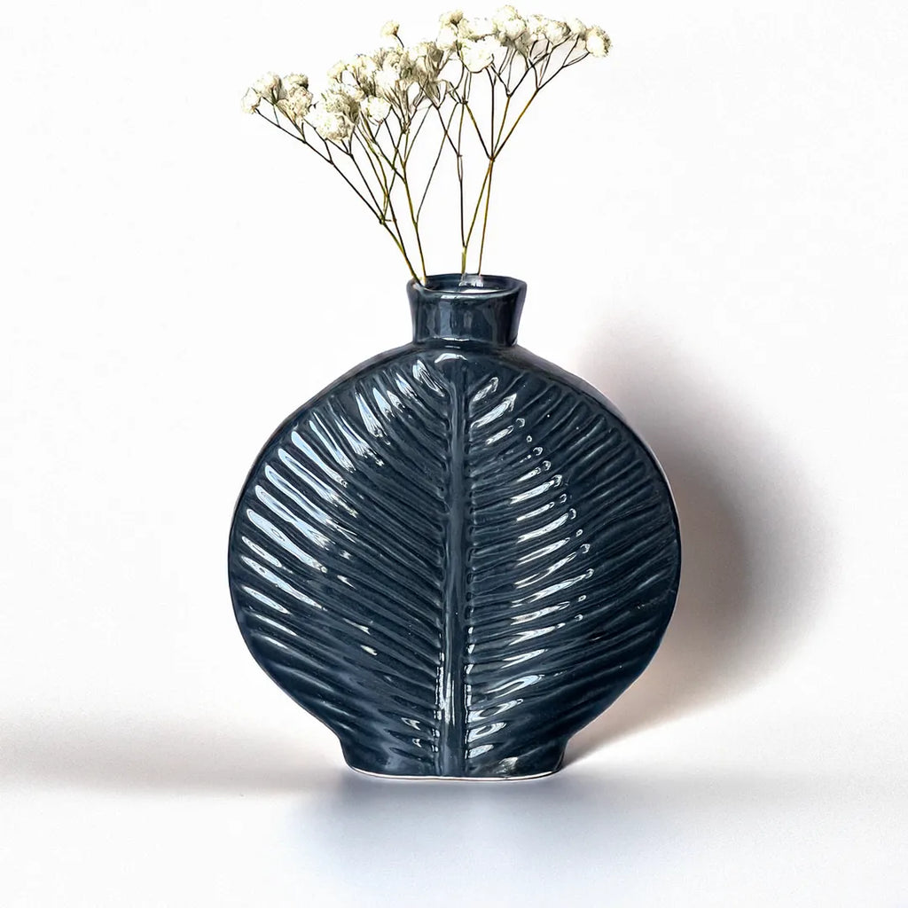 Obsidian Black Centrepiece - Large