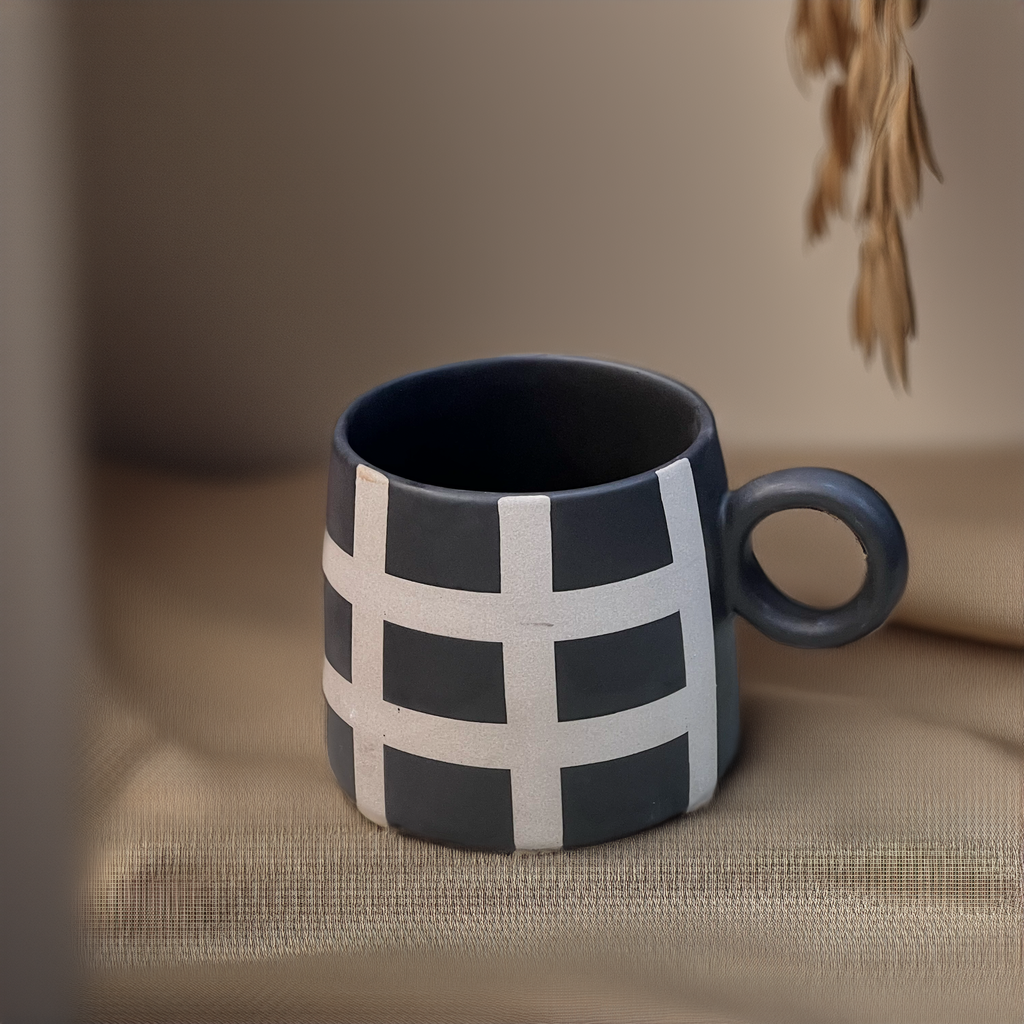 Black & Beige Grid Mug